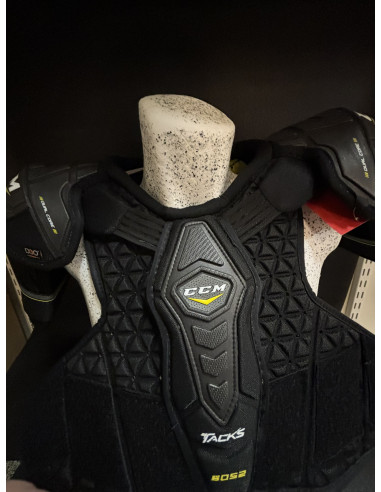 CCM TACKS 6052 AXELSKYDD JR SMALL