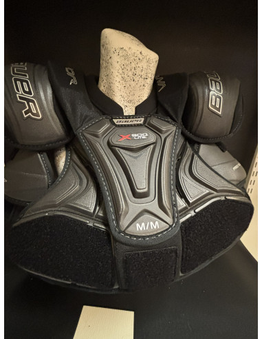 BAUER VAPOR X900 LITE AXELSKYDD JR MEDIUM