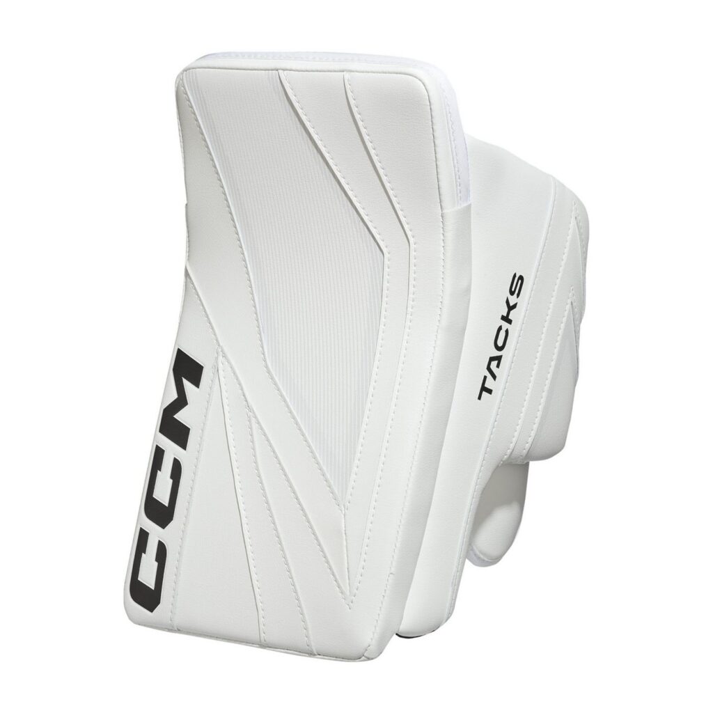 ccm-stot-tacks-int-whitewhite